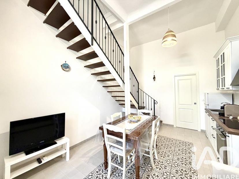 Casa indipendente in Piazza Filippo Corridoni 11, Avola