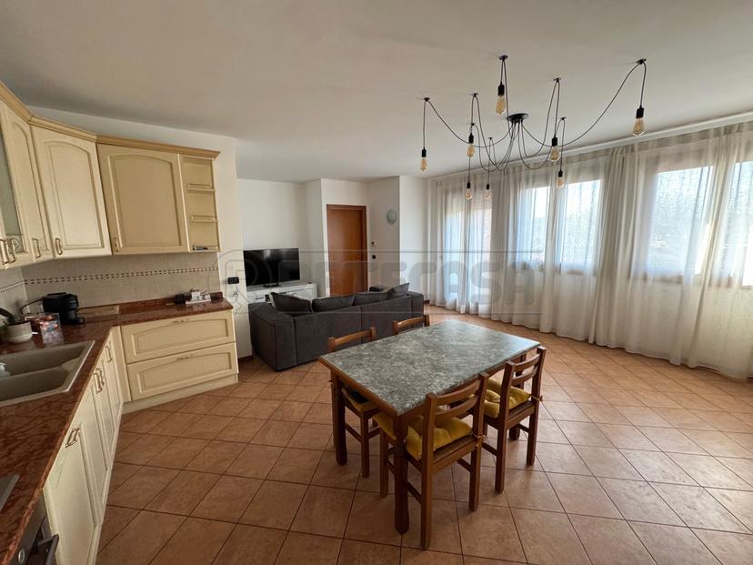 Quadrilocale in Via Casona 24, Pozzoleone — foto 4 di 5