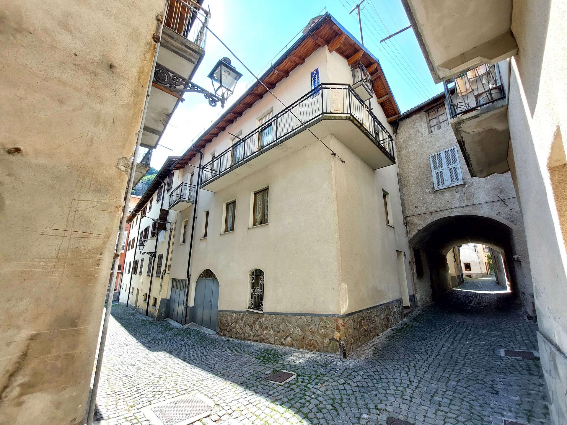 Casa indipendente in Via Molino 12, Ormea
