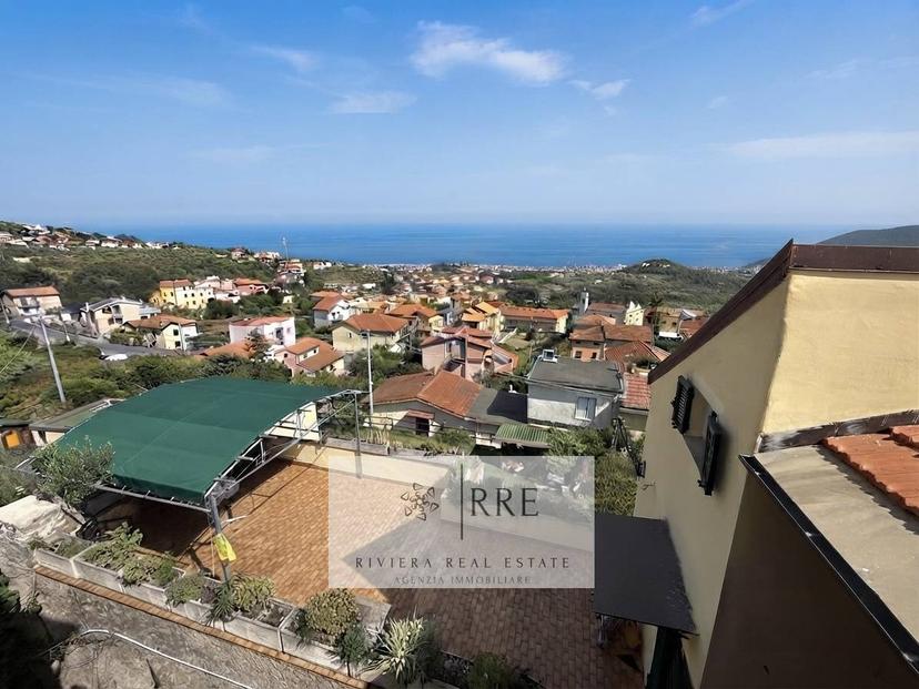 Villa in Via Gandolfi, Boissano — foto 4 di 5