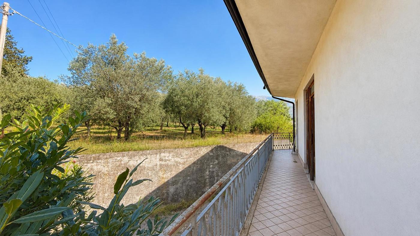 Casa indipendente in Via Capranica Alta Snc, Alatri