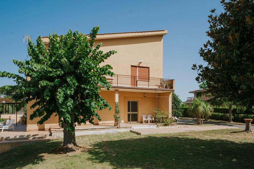 Quadrilocale in Via degli Olmi  20, Formello — foto 3 di 5