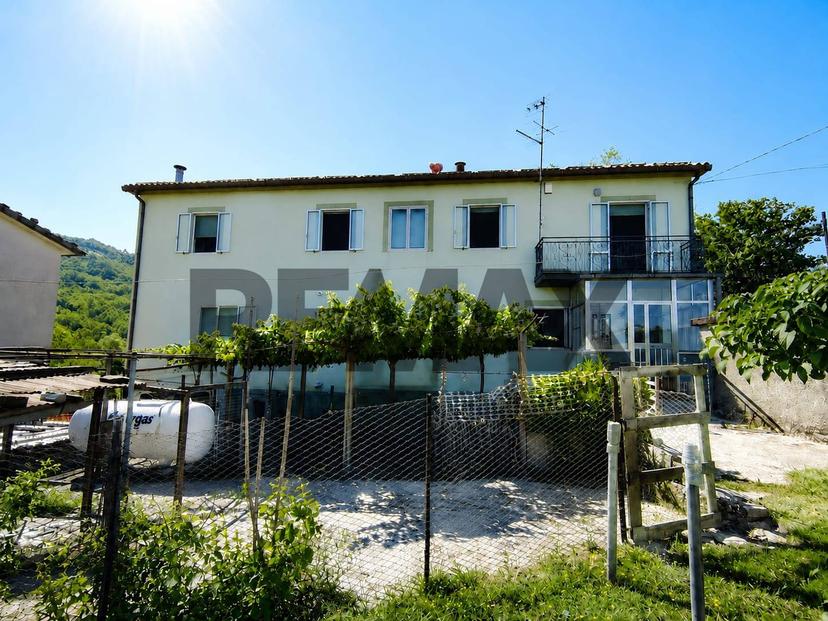 Casa indipendente in Faito Snc, Duronia — foto 2 di 5