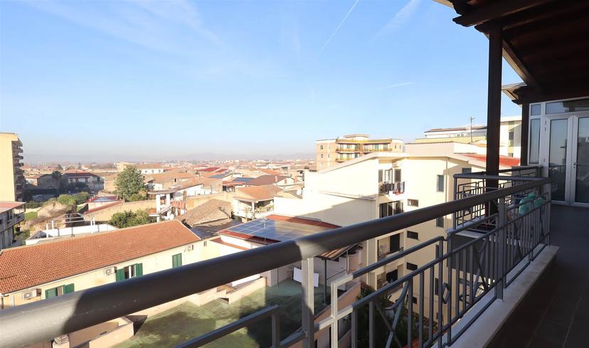 Trilocale in Via Salvador Allende, Santa Maria Capua Vetere — foto 3 di 5