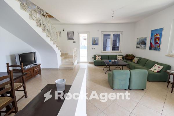 Villa bifamiliare in Contrada Botterio, Montauro — foto 5 di 5