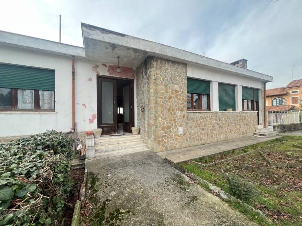 Villa in Corso della Libertà, Canelli — foto 5 di 5