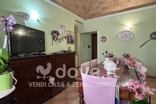 Quadrilocale in Via Camillo Benso Conte di Cavour 66, Viterbo