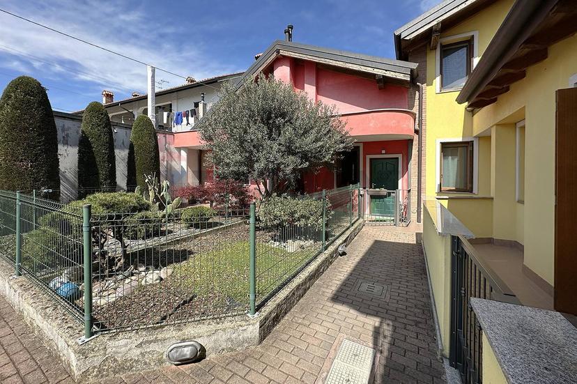 Casa indipendente in Via Cascina Bagordo 37, Concorezzo — foto 2 di 5