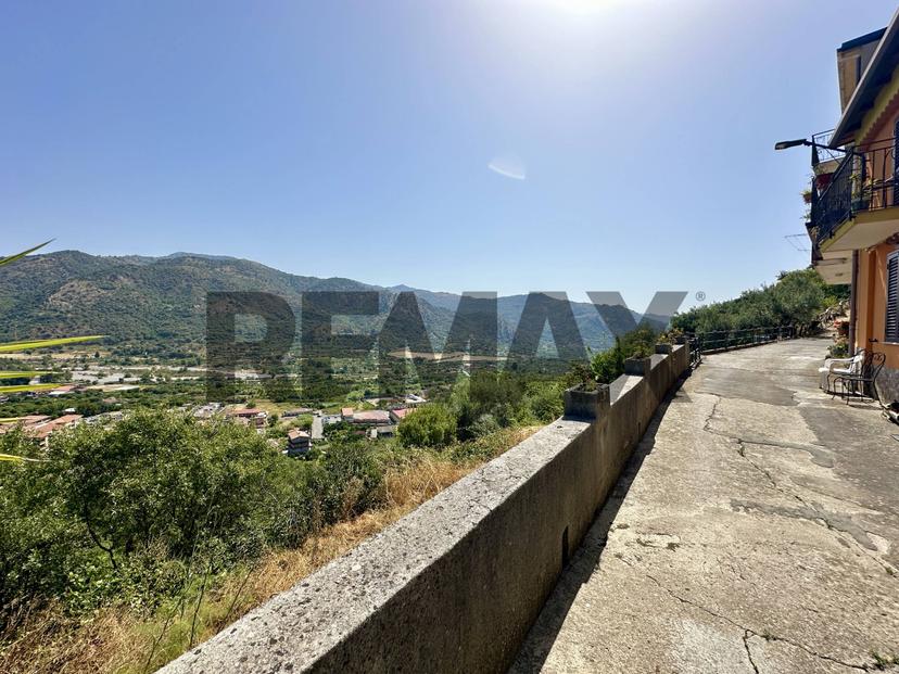 Casa indipendente in Via Castello S-N, Francavilla di Sicilia — foto 4 di 5