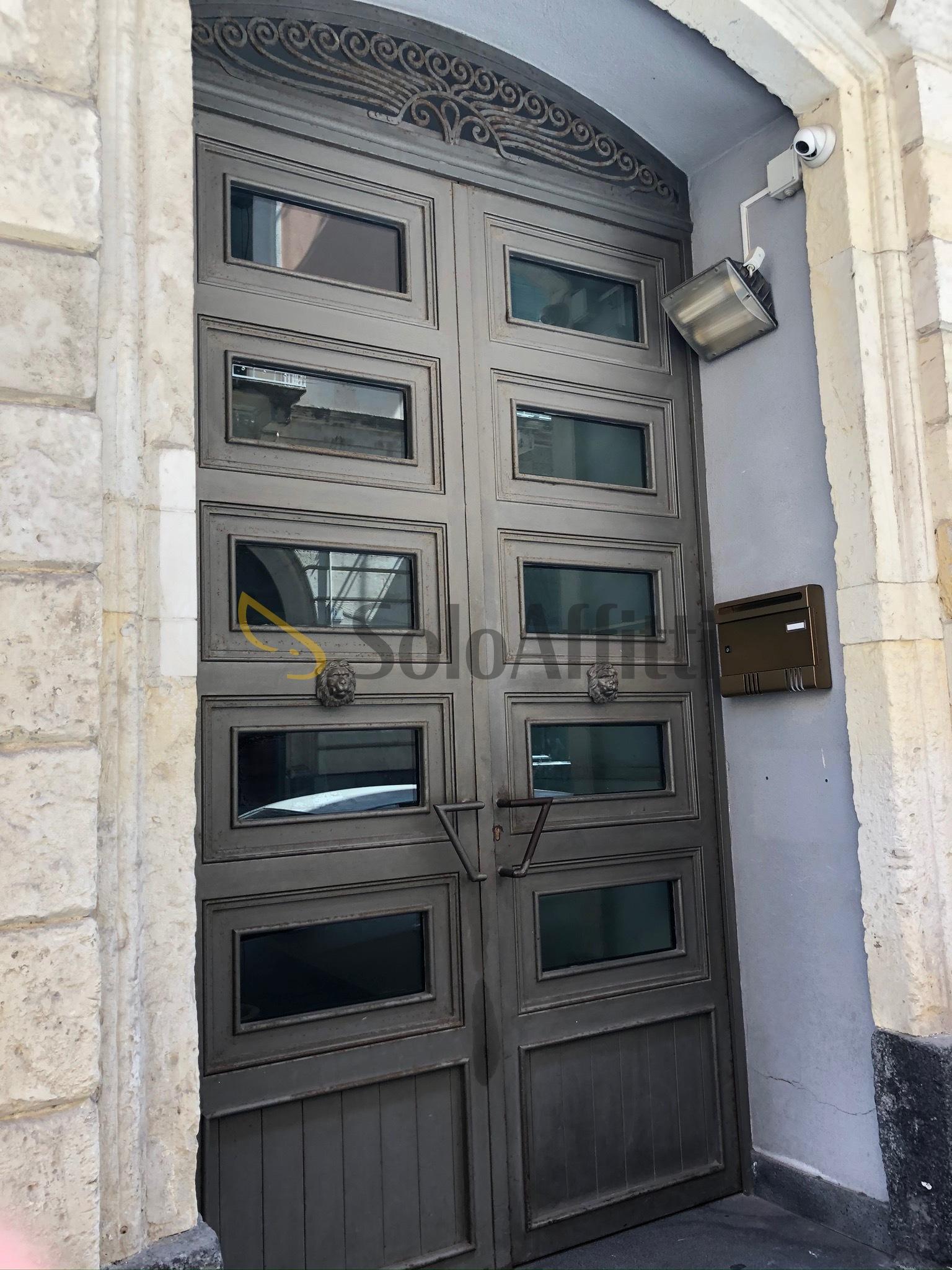Bilocale, Catania