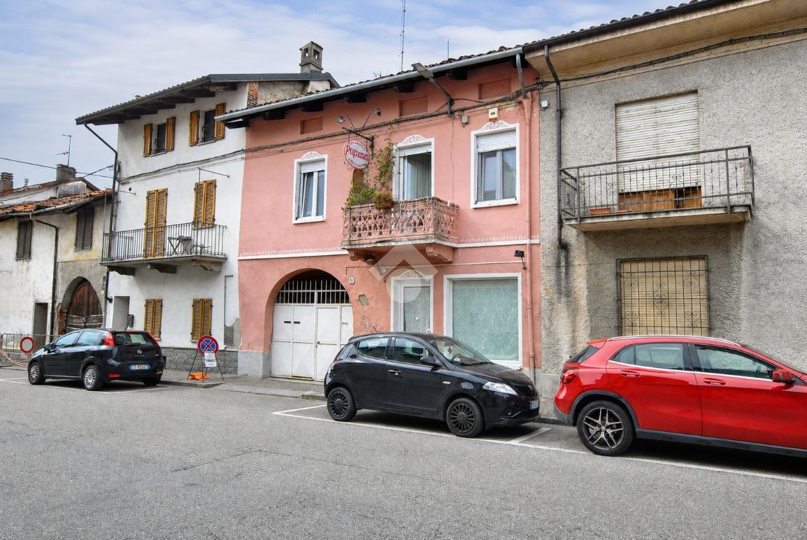 Casa indipendente in Corso Repubblica 26, Borgo d'Ale