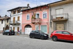 Casa indipendente in Corso Repubblica 26, Borgo d'Ale