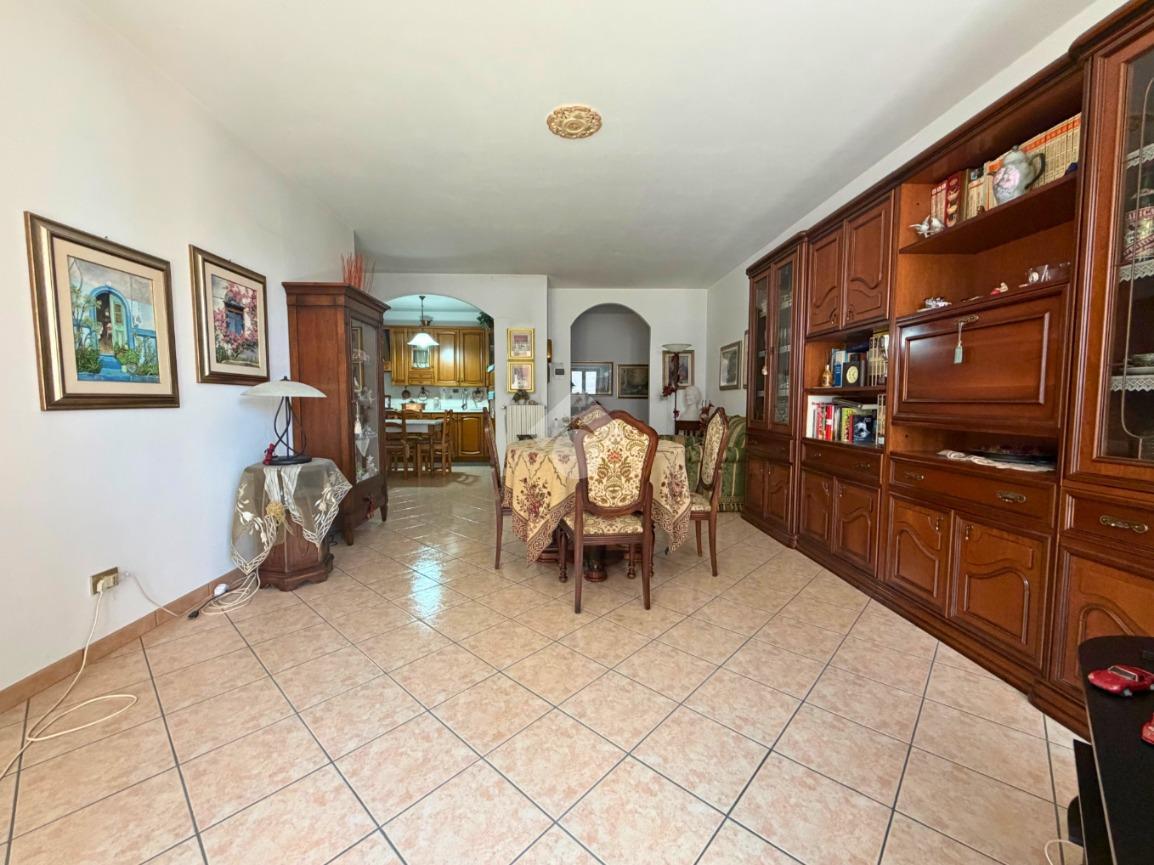 Quadrilocale in Piazza Vittorio Veneto 26, Santhià