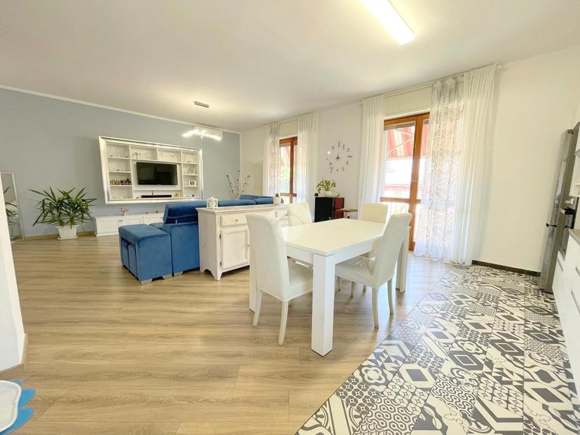 Quadrilocale in Via Marco Polo 5, Cornaredo — foto 3 di 5