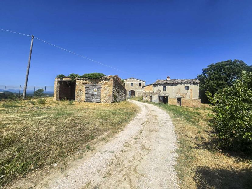 Casale in Collelungo, Peglio — foto 3 di 5