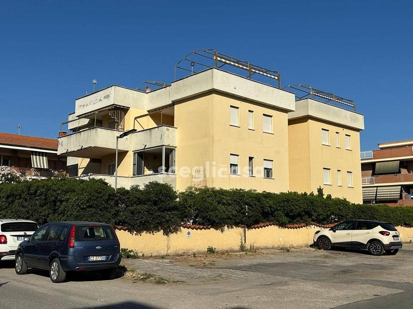 Trilocale in Via Bologna 68, Ardea