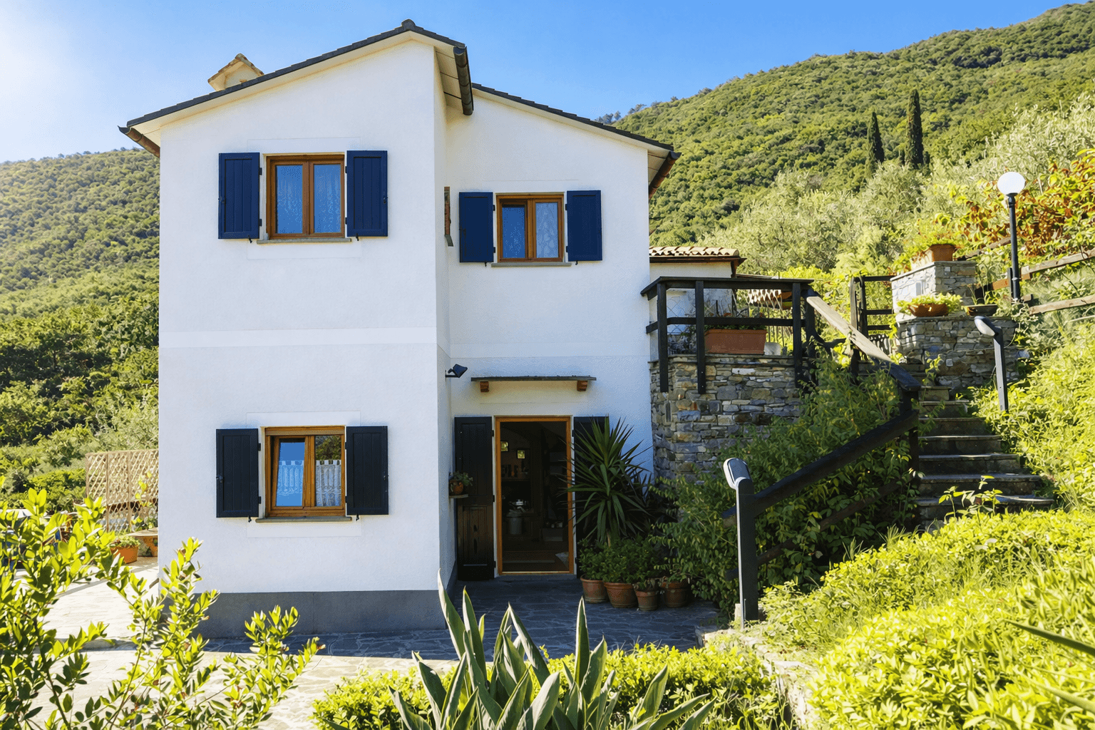 Villa a schiera, Santa Margherita Ligure