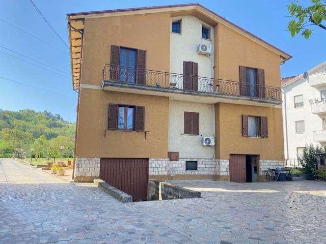 Casa indipendente in Via Eugenio Curiel, Spoleto