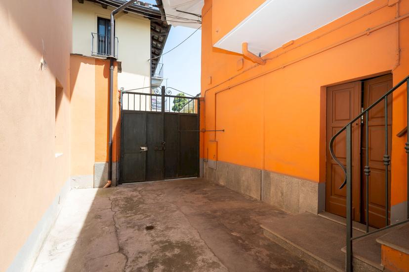 Casa indipendente in Via Giacomo Matteotti 47, Bagnolo Piemonte