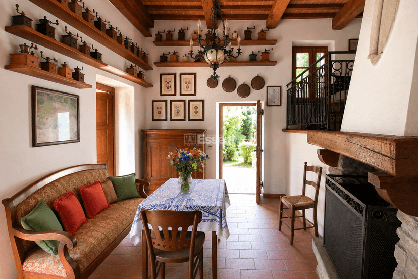 Casa indipendente in Via di Vorno, Capannori
