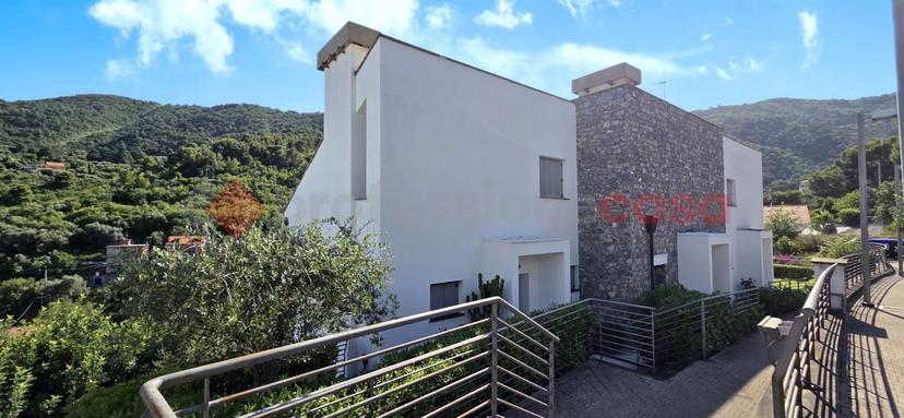 Casa indipendente in Regione Fenarina, Alassio — foto 3 di 5