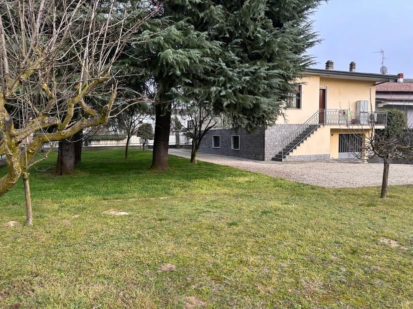 Villa in Borgo San Siro  23, Garlasco — foto 3 di 5