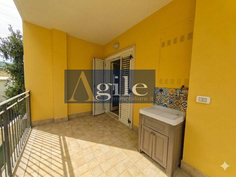 Trilocale in Via Alessandro Volta 138, San Benedetto del Tronto — foto 3 di 5