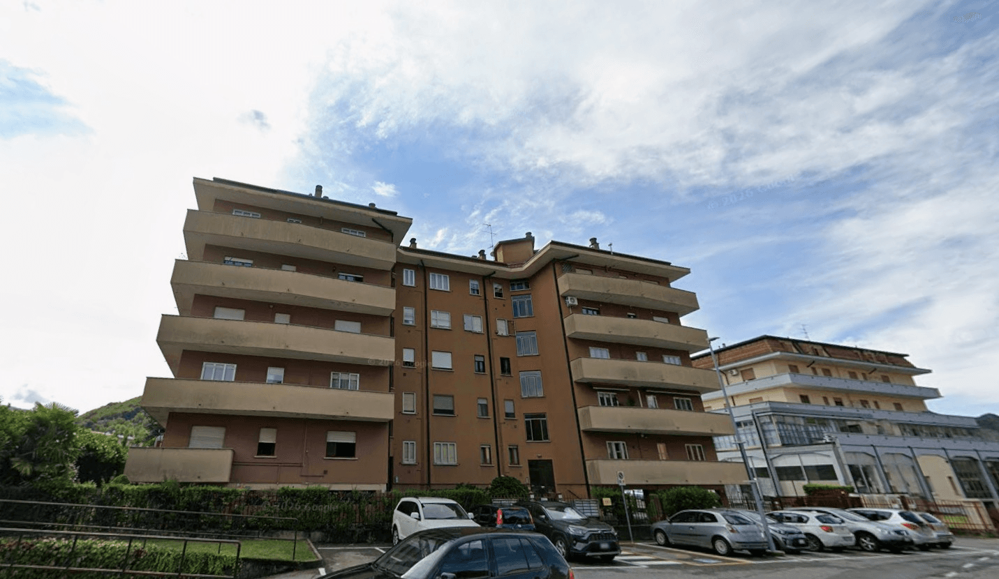 Trilocale in Via Fabusa, Malgrate