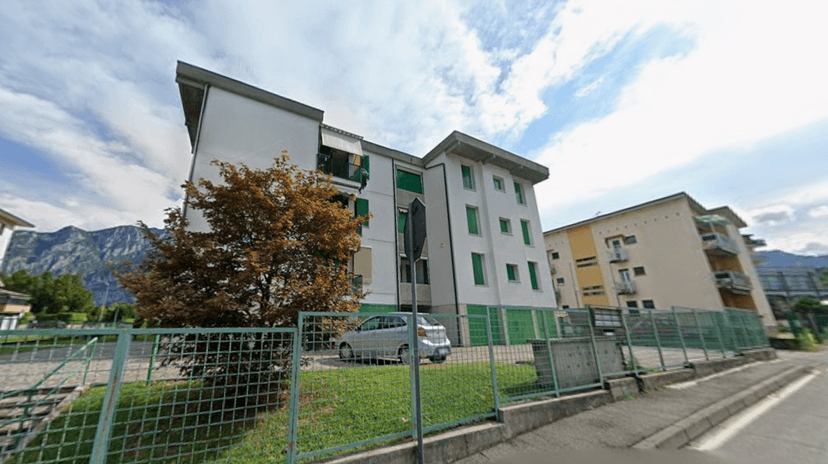 Trilocale in Via Fabusa, Malgrate — foto 4 di 5