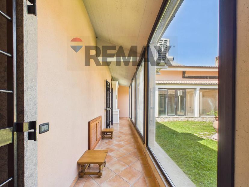 Rustico in Via Livigno, Roma — foto 4 di 5