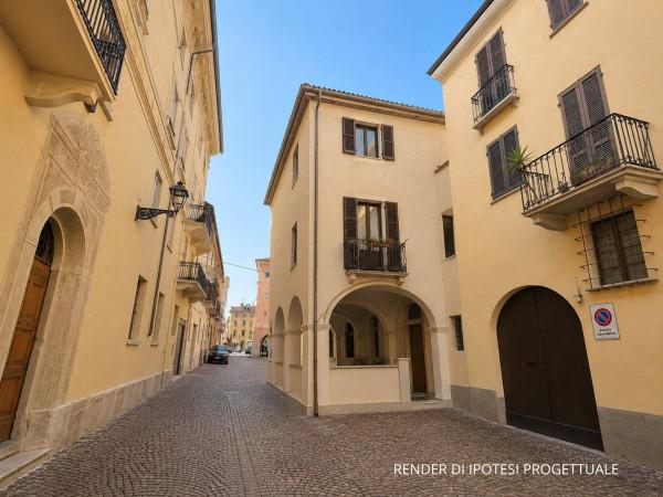 Terratetto plurifamiliare in Via Carlo Massimiliano Roero 6, Cuneo