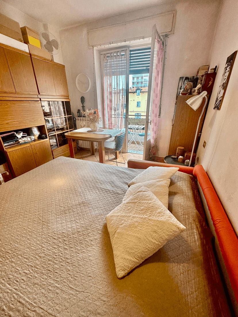Bilocale in Via Erice, Milano