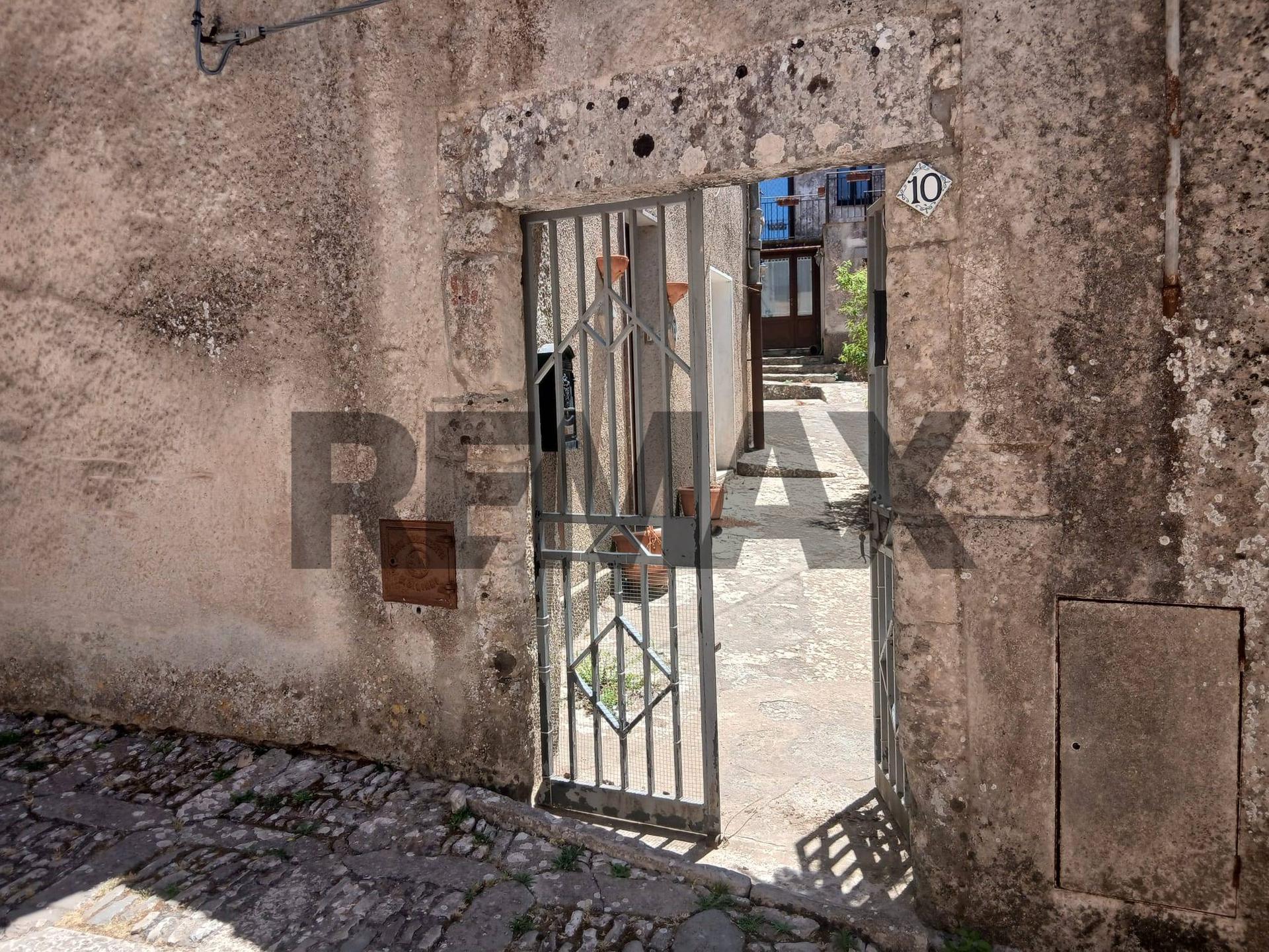 Casa indipendente in Via Vito Carvini 10, Erice