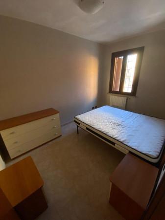 Bilocale in Via, Luzzara