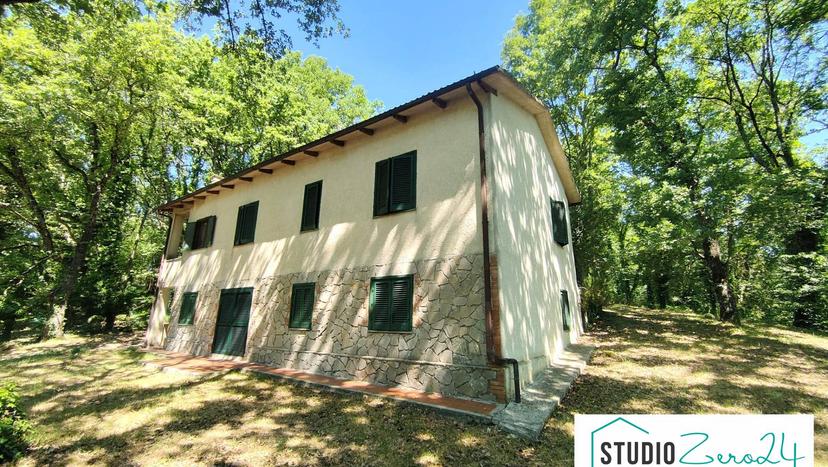 Casa indipendente, Montecastrilli — foto 3 di 5