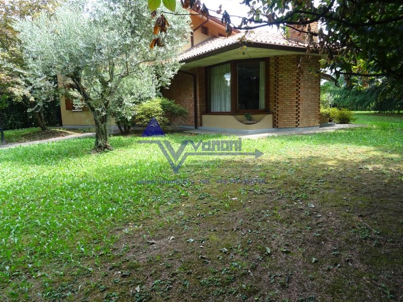 Villa, Pedrengo — foto 3 di 5