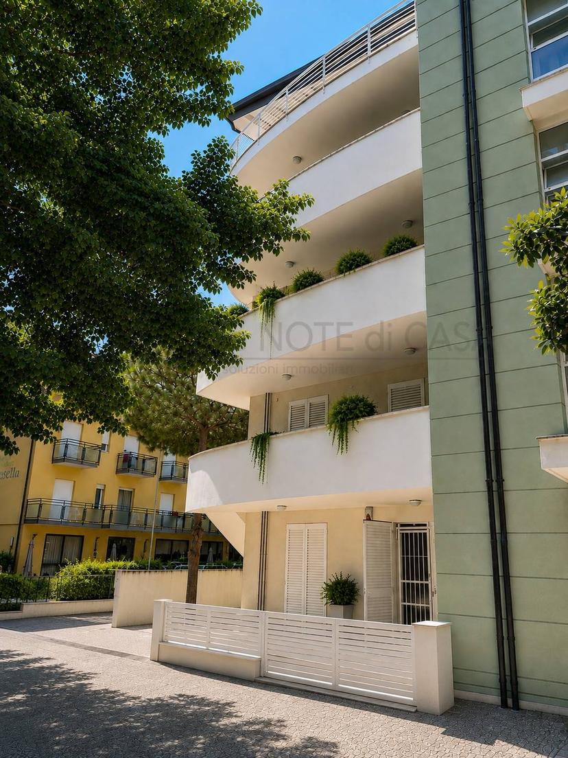 Trilocale in Viale Titano 74, Cervia