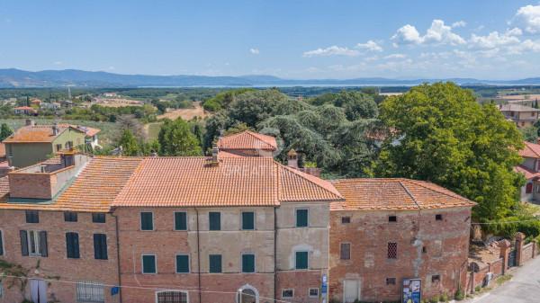 Casale in Via Cavour, Castiglione del Lago
