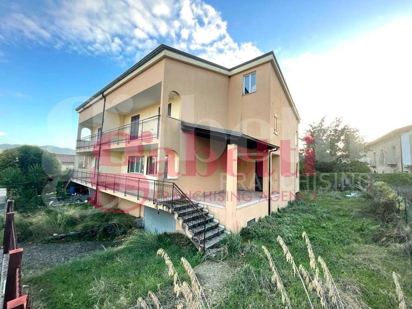 Villa in Via Padre Cipriano Caruso Snc, Pietravairano — foto 3 di 5