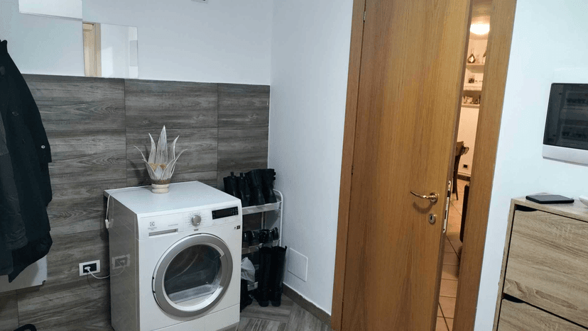 Bilocale in Via Antonio Gramsci, Sannicandro di Bari — foto 3 di 5