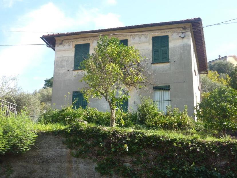 Villa in Via Brigata Berto 8, Cogorno — foto 2 di 5