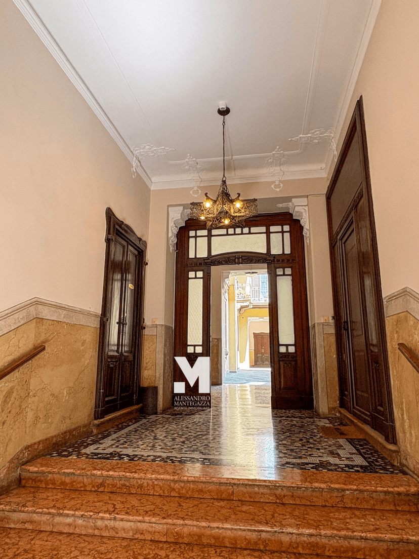 Attico in Via Giuseppe Ferrari 7, Como — foto 2 di 5