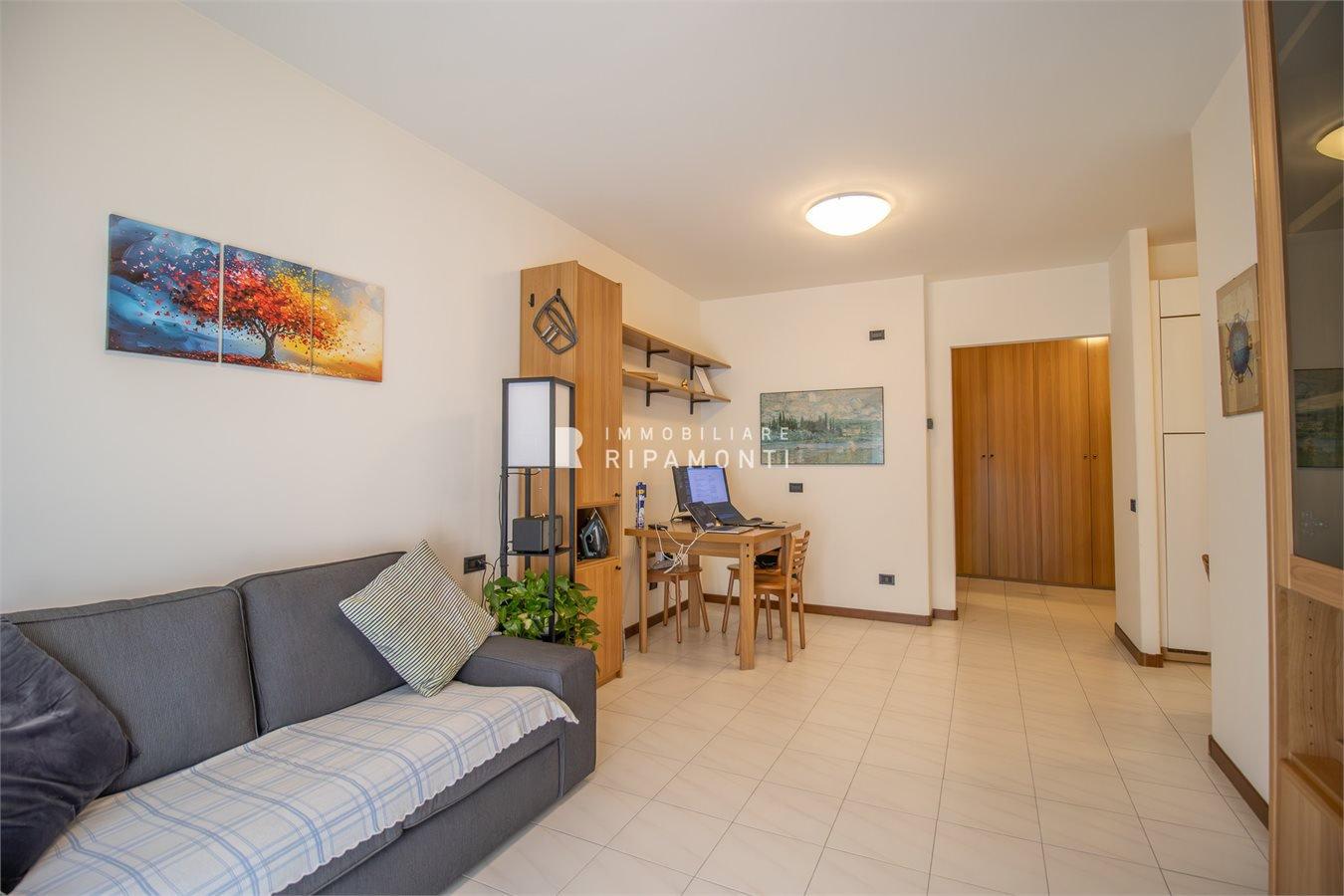 Bilocale in Via Raffaello Sanzio 1, Lecco