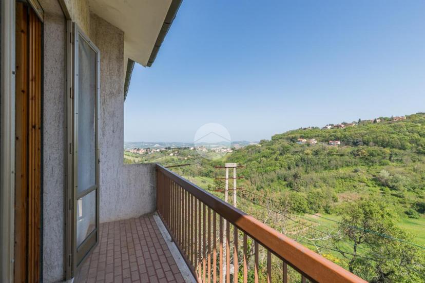 Casa indipendente in Via Riccardo Zandonai, Mombaroccio — foto 5 di 5
