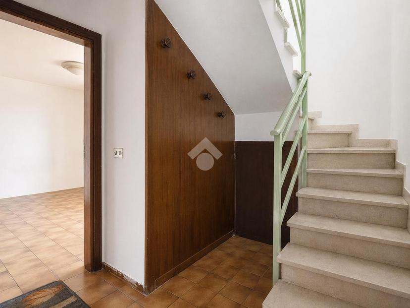 Casa indipendente in V. Giordano Bruno 38, Reggio nell'Emilia — foto 5 di 5