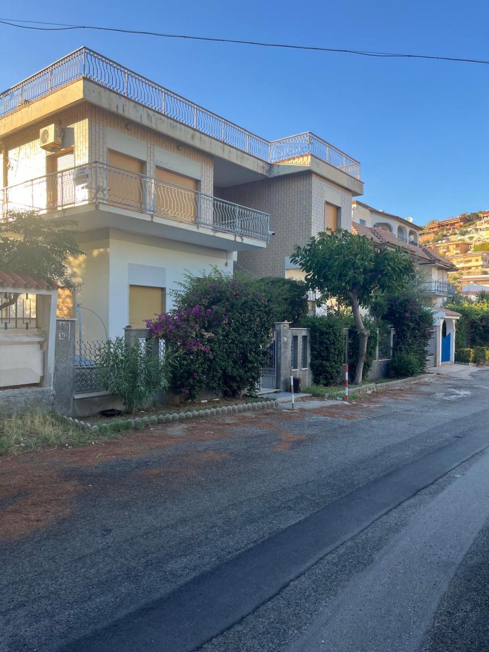 Villa in Pietragrande, Montauro
