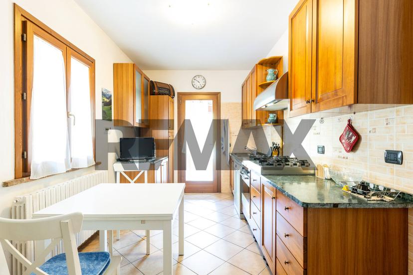 Casa indipendente in Via Giovannino Guareschi 6, Noceto — foto 4 di 5