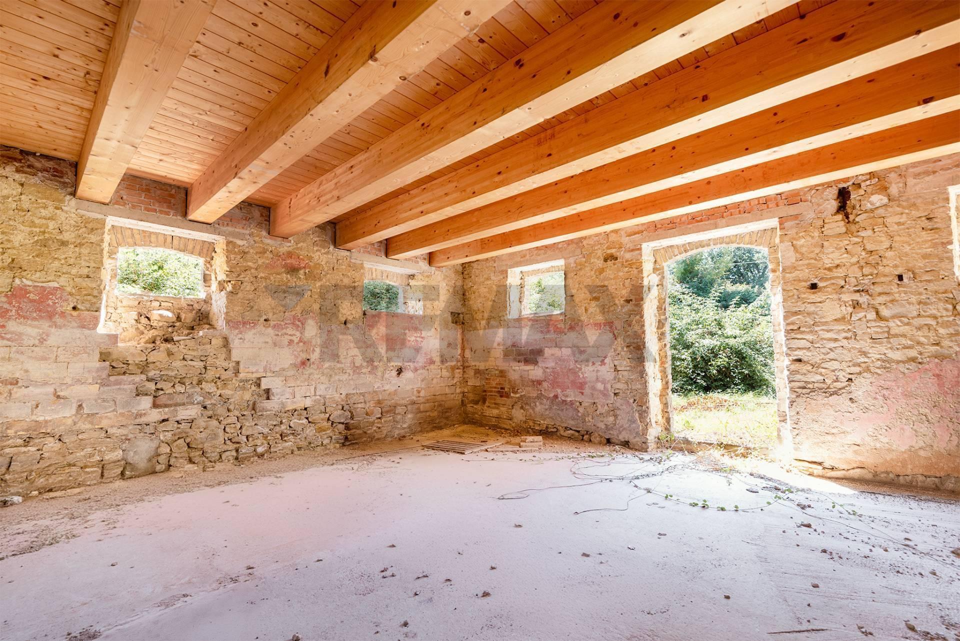 Villa, Maiolati Spontini