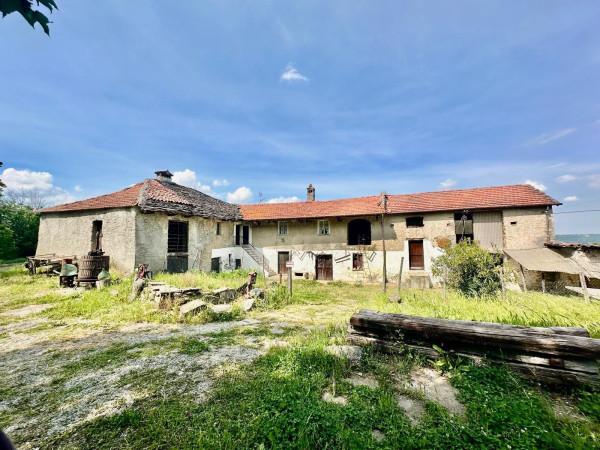 Cascina in Regione San Desiderio 56, Monastero Bormida — foto 3 di 5