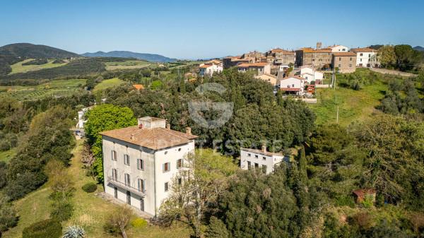 Villa plurifamiliare in Piazza Sant'Anna, Pomarance — foto 3 di 5